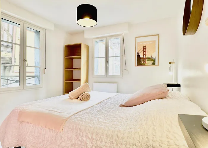 Logis De La Monnaie - Centre Historique - Parking Offert Appartement *