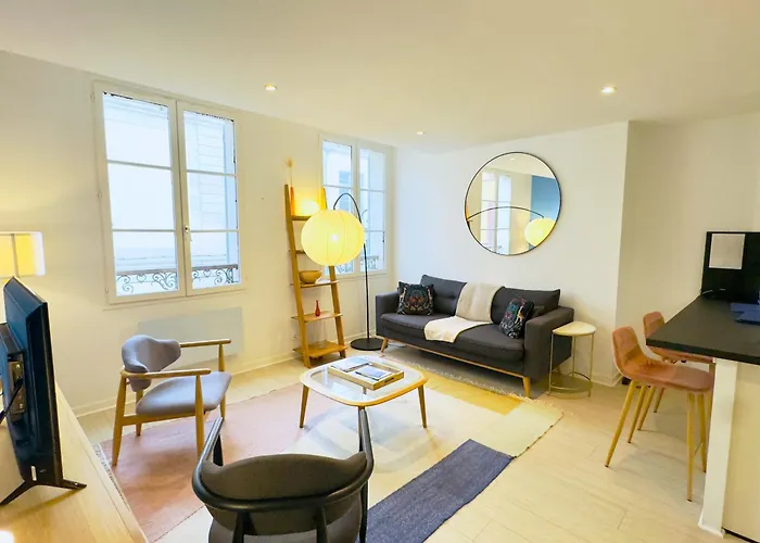 Appartement Logis De La Monnaie - Centre Historique - Parking Offert *